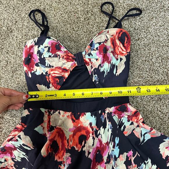 KATE SPADE Women's Floral Cutout Swim Dress Size S In Navy Multi - Picture 10 of 13